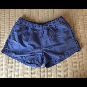 Women’s Patagonia barely baggies